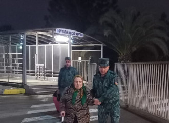 Azərbaycan vətəndaşlarının İrandan təxliyəsi davam edir