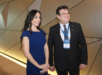 Leyla Əliyeva “Yaşıl enerji layihələri” sessiyasında çıxış edib