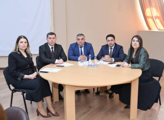 Elm və təhsil naziri yeni direktorlarla məktəb idarəetməsini müzakirə etdi