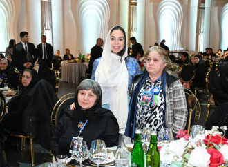 Heydər Əliyev Fondunun vitse-prezidenti Leyla Əliyeva şəhid ailələri ilə birlikdə iftar süfrəsində iştirak edib