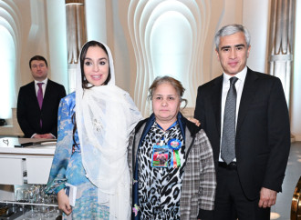 Heydər Əliyev Fondunun vitse-prezidenti Leyla Əliyeva şəhid ailələri ilə birlikdə iftar süfrəsində iştirak edib