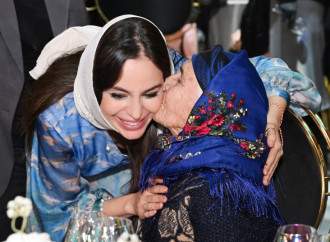 Heydər Əliyev Fondunun vitse-prezidenti Leyla Əliyeva şəhid ailələri ilə birlikdə iftar süfrəsində iştirak edib