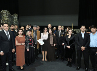 Leyla Əliyeva Heydər Əliyev Sarayında “Yalnız mədəniyyət” adlı musiqili tamaşada iştirak edib