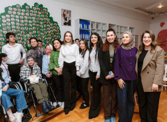 Leyla Əliyeva, Arzu Əliyeva və Alena Əliyeva “Yaşama Dəstək” Mərkəzində olublar