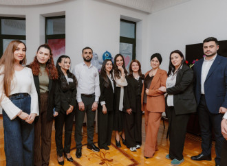 Leyla Əliyeva, Arzu Əliyeva və Alena Əliyeva “Yaşama Dəstək” Mərkəzində olublar