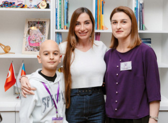 Leyla Əliyeva, Arzu Əliyeva və Alena Əliyeva “Yaşama Dəstək” Mərkəzində olublar