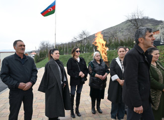 Prezident İlham Əliyev və Birinci xanım Mehriban Əliyeva Xanooba kənd sakinləri ilə səmimi söhbət etdi