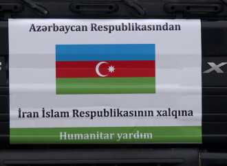 Azərbaycandan İrana göndərilən növbəti humanitar yardımı daşıyan yük maşınları sərhədi keçib