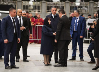 Sahibə Qafarova Bütün Gürcüstanın Katalikos-Patriarxı II İlya həzrətlərinin dəfn mərasimində iştirak edib