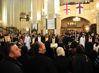 Sahibə Qafarova Bütün Gürcüstanın Katalikos-Patriarxı II İlya həzrətlərinin dəfn mərasimində iştirak edib