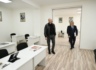 Prezident İlham Əliyev Şamaxı Avropa liseyinin yeni binasının açılışında iştirak edib
