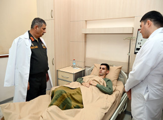 Müdafiə Nazirliyinin rəhbərliyi hərbi hospitalda olub