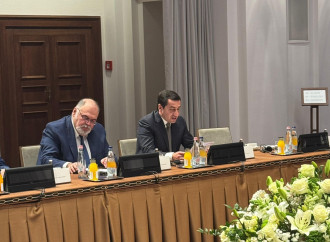 Hikmət Hacıyev TDT ölkələri liderlərinin köməkçilərinin iclasında iştirak edib