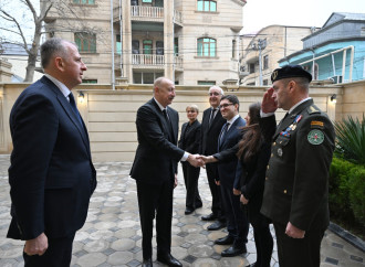 Prezident İlham Əliyev Gürcüstanın Azərbaycandakı səfirliyində olub, başsağlığı verib