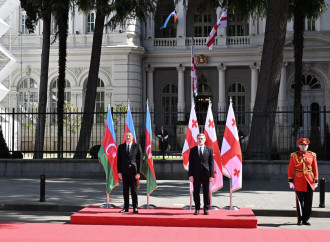 Prezident İlham Əliyevin Tbilisidə rəsmi qarşılanma mərasimi olub