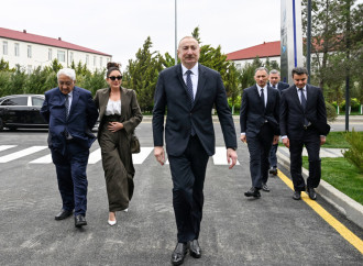 Prezident İlham Əliyev və Birinci xanım Mehriban Əliyeva Milli Aviasiya Akademiyasında Beynəlxalq Təlim Mərkəzinin açılışında iştirak ediblər