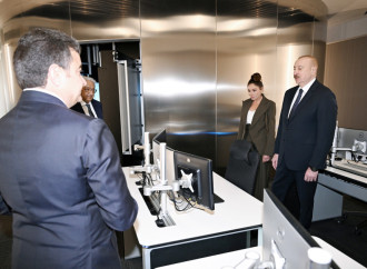 Prezident İlham Əliyev və Birinci xanım Mehriban Əliyeva Milli Aviasiya Akademiyasında Beynəlxalq Təlim Mərkəzinin açılışında iştirak ediblər
