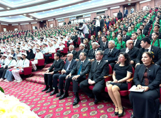 Firudin Qurbanov Aşqabadda beynəlxalq olimpiadanın açılışında iştirak edib