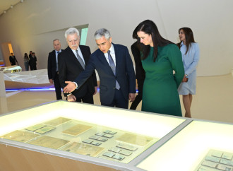 Litvanın Baş naziri İnqa Ruqiniene Heydər Əliyev Mərkəzində olub