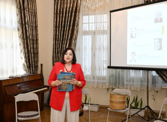 Leyla Əliyeva və Alena Əliyeva “İrəvan: tarixin və itirilmiş irsin əks-sədası” kitabının təqdimat mərasimində iştirak ediblər