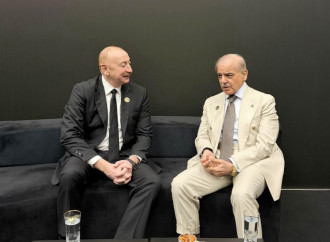 Prezident İlham Əliyev Antalya Diplomatiya Forumu çərçivəsində Pakistanın Baş naziri ilə görüşüb