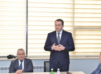 Tədqiqat Məktəbi layihəsinin açılışı keçirilib – gənc alimlər üçün beynəlxalq mentorluq proqramı start götürüb