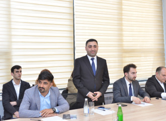 Tədqiqat Məktəbi layihəsinin açılışı keçirilib – gənc alimlər üçün beynəlxalq mentorluq proqramı start götürüb