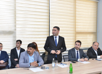 Tədqiqat Məktəbi layihəsinin açılışı keçirilib – gənc alimlər üçün beynəlxalq mentorluq proqramı start götürüb