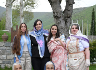 Leyla Əliyeva və Arzu Əliyeva "Yuxarı Baş" Milli Tarix-Memarlıq Qoruğunun ərazisində yerləşən bir sıra tarixi-memarlıq abidələrinin açılışında iştirak ediblər
