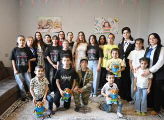 Leyla Əliyeva və Arzu Əliyeva Şəkidə uşaq evi sosial xidmət müəssisəsində olublar