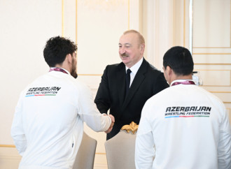 Prezident İlham Əliyev Avropa çempionatında komanda hesabında çempion olan güləşçiləri qəbul edib