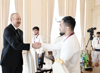 Prezident İlham Əliyev Avropa çempionatında komanda hesabında çempion olan güləşçiləri qəbul edib