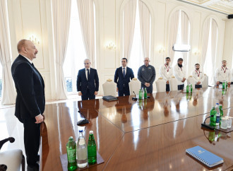 Prezident İlham Əliyev Avropa çempionatında komanda hesabında çempion olan güləşçiləri qəbul edib
