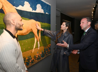 Leyla Əliyeva və Arzu Əliyeva Beynəlxalq Xalça Festivalını ziyarət ediblər