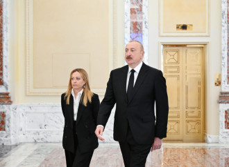 Prezident İlham Əliyevin İtaliya Nazirlər Şurasının sədri Ciorcia Meloni ilə təkbətək görüşü keçirilir