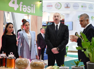 Prezident İlham Əliyev və Birinci xanım Mehriban Əliyeva 19-cu “Caspian Agro Week” və 31-ci “InterFood Azerbaijan” sərgiləri ilə tanış olublar