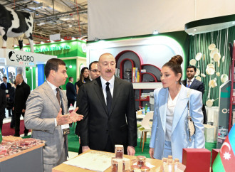 Prezident İlham Əliyev və Birinci xanım Mehriban Əliyeva 19-cu “Caspian Agro Week” və 31-ci “InterFood Azerbaijan” sərgiləri ilə tanış olublar