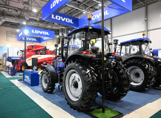Prezident İlham Əliyev və Birinci xanım Mehriban Əliyeva 19-cu “Caspian Agro Week” və 31-ci “InterFood Azerbaijan” sərgiləri ilə tanış olublar