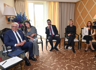 Milli Məclisin sədri Sahibə Qafarova Monteneqro parlamentinin sədri ilə görüşüb