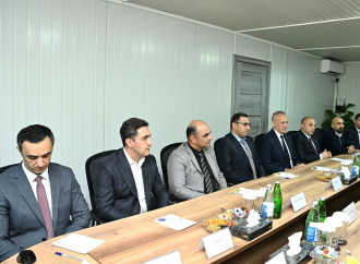 İİB nümayəndə heyəti Qarabağda bərpa və infrastruktur layihələri ilə tanış olub