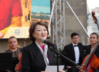 Əcəmi Naxçıvaninin “Azərbaycan Memarlıq İrsinin Dühası” kitabının təqdimatı keçirilib