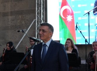 Əcəmi Naxçıvaninin “Azərbaycan Memarlıq İrsinin Dühası” kitabının təqdimatı keçirilib