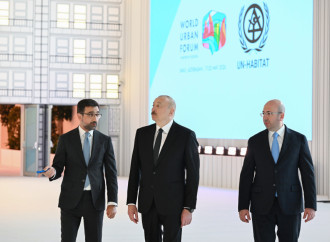 Prezident İlham Əliyev Bakı Olimpiya Stadionunun ərazisində WUF13 ilə bağlı görülən işlərlə tanış olub