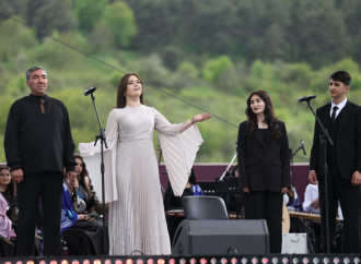 Şuşada "Xarıbülbül" Beynəlxalq Musiqi Festivalının möhtəşəm açılışı keçirilib