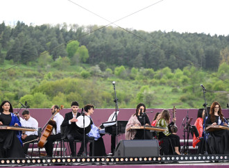 Şuşada "Xarıbülbül" Beynəlxalq Musiqi Festivalının möhtəşəm açılışı keçirilib