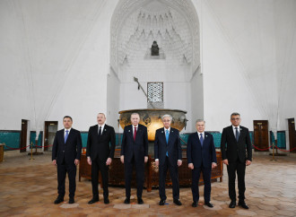 Prezident İlham Əliyev və TDT-nin qeyri-rəsmi Zirvə görüşünün digər iştirakçıları Türküstanda bir sıra mədəni məkanlarla tanış olublar