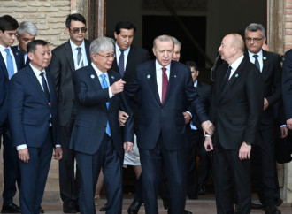 Prezident İlham Əliyev və TDT-nin qeyri-rəsmi Zirvə görüşünün digər iştirakçıları Türküstanda bir sıra mədəni məkanlarla tanış olublar
