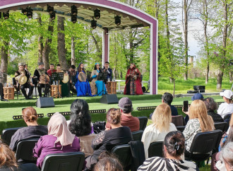 “Xarıbülbül” festivalı Səkinə İsmayılova və tələbələrinin konserti ilə başa çatıb