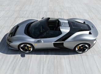 Yeni Ferrari HC25 rəsmən təqdim olundu (FOTO)