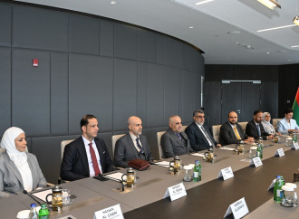 İqtisadiyyat naziri Omanın mənzil inşaatı və şəhərsalma naziri ilə görüşüb